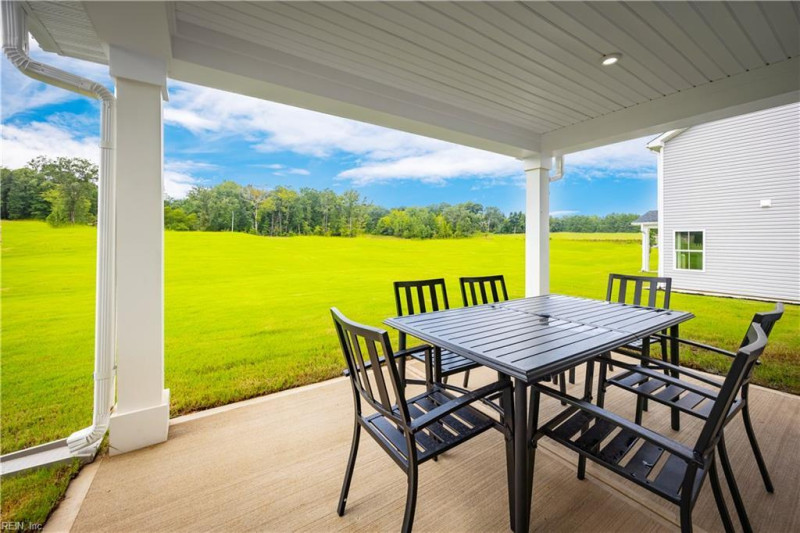 Photo 17 of 18 residential for sale in Franklin virginia