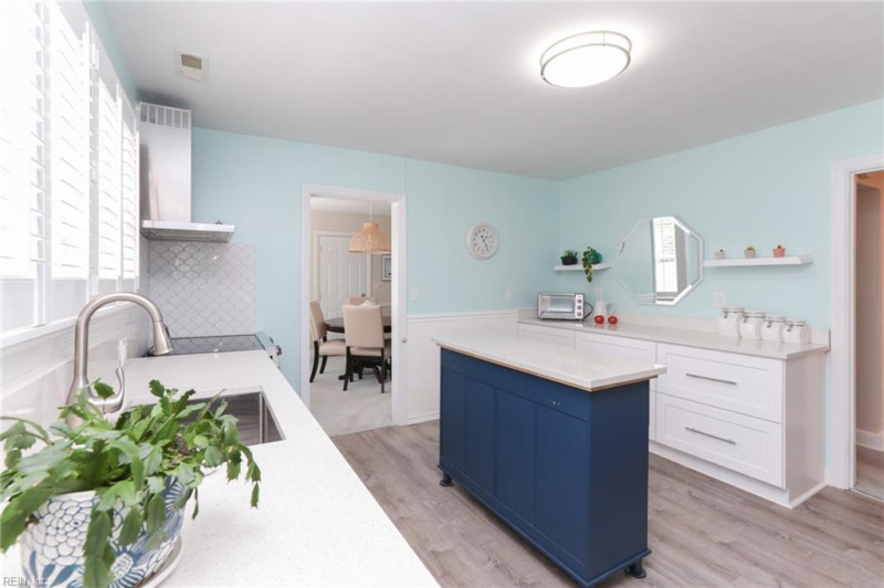 Photo 16 of 42 residential for sale in Norfolk virginia