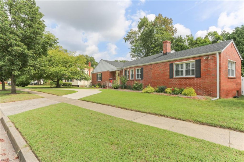 Photo 2 of 42 residential for sale in Norfolk virginia