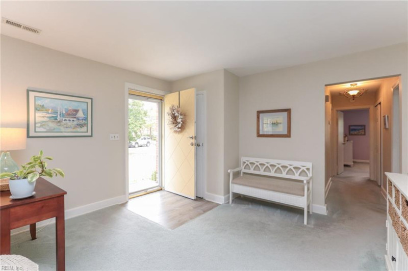 Photo 5 of 42 residential for sale in Norfolk virginia