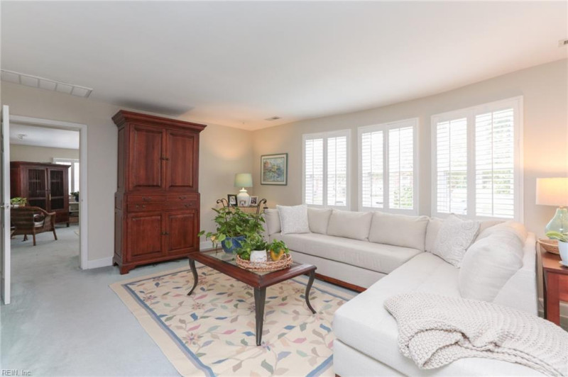 Photo 8 of 42 residential for sale in Norfolk virginia
