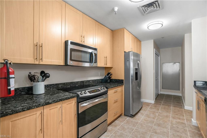Photo 15 of 43 residential for sale in Virginia Beach virginia