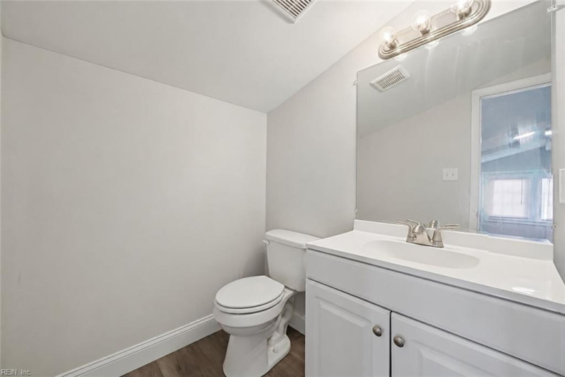 Photo 22 of 27 residential for sale in Hampton virginia Photo 22 of 27 residential for sale in Hampton virginia