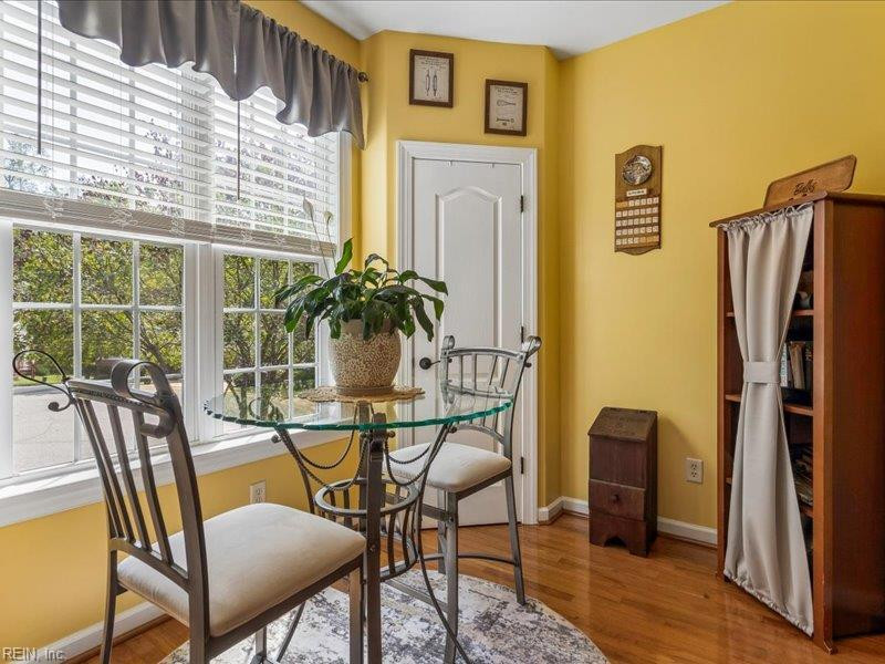 Photo 10 of 45 residential for sale in James City County virginia