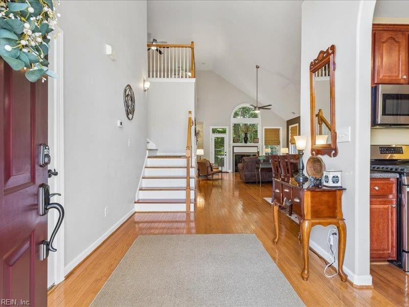 Photo 3 of 45 residential for sale in James City County virginia