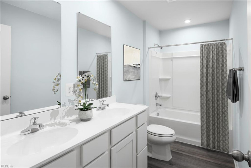 Photo 14 of 20 residential for sale in Franklin virginia