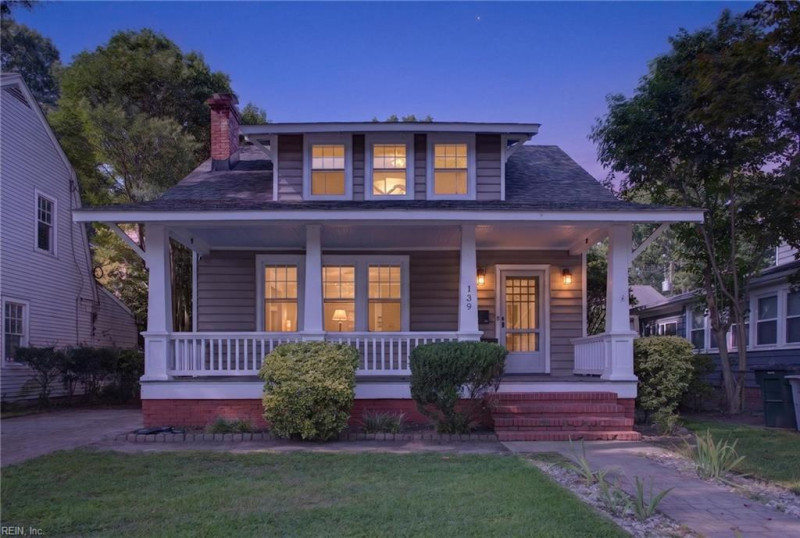 Photo 1 of 34 residential for sale in Hampton virginia