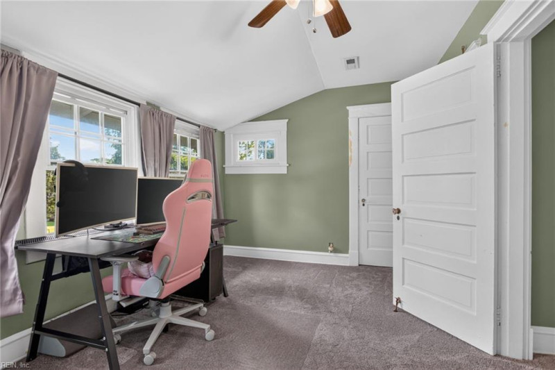 Photo 28 of 34 residential for sale in Hampton virginia