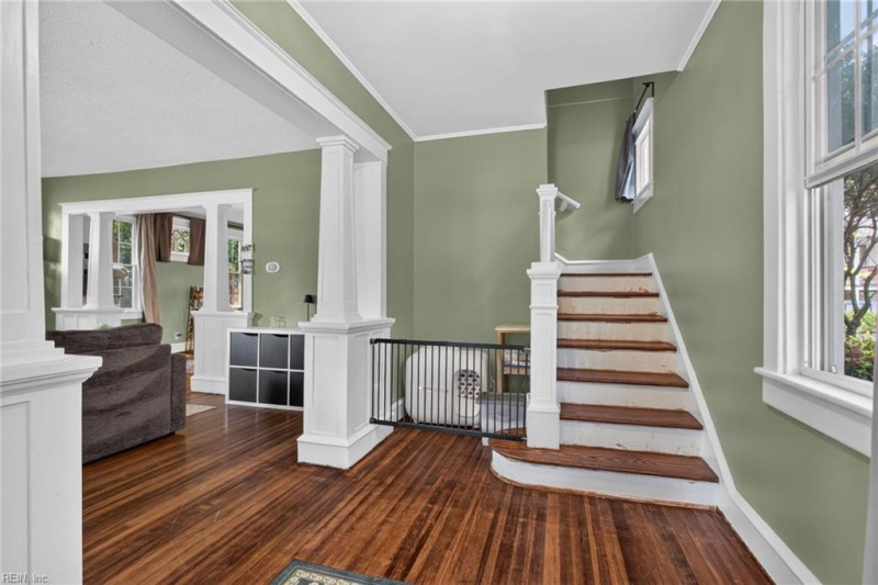 Photo 6 of 34 residential for sale in Hampton virginia