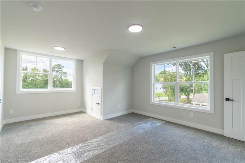 Photo 26 of 33 residential for sale in Chesapeake virginia