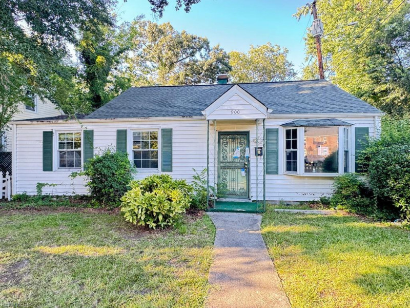 Photo 1 of 13 residential for sale in Norfolk virginia