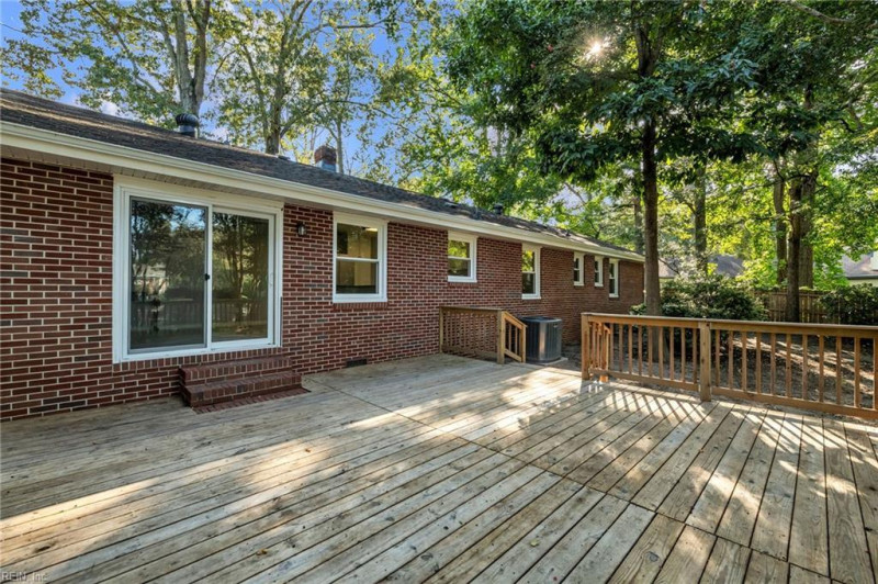 Photo 23 of 27 residential for sale in Chesapeake virginia Photo 23 of 27 residential for sale in Chesapeake virginia