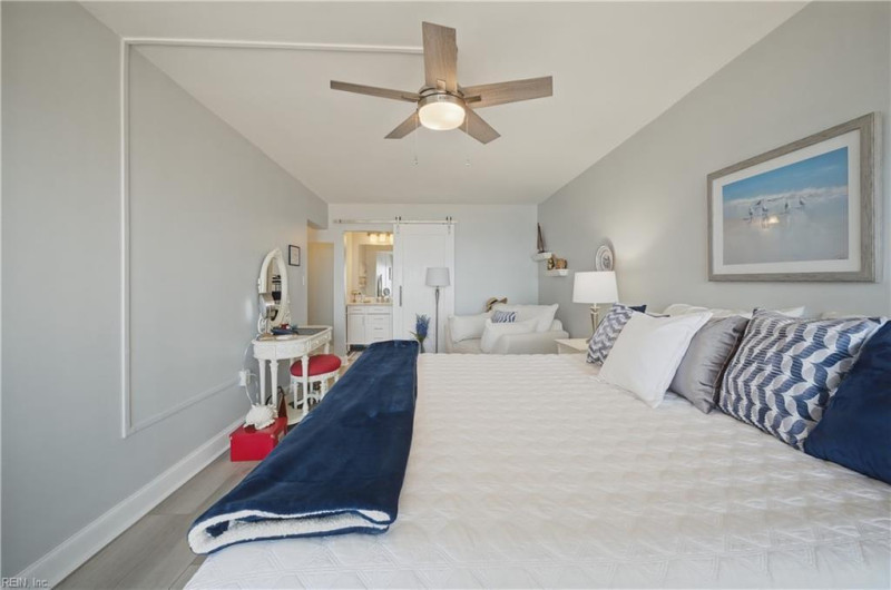 Photo 16 of 47 residential for sale in Virginia Beach virginia