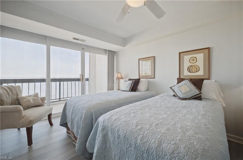 Photo 20 of 47 residential for sale in Virginia Beach virginia
