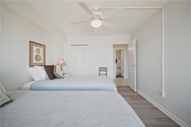 Photo 21 of 47 residential for sale in Virginia Beach virginia