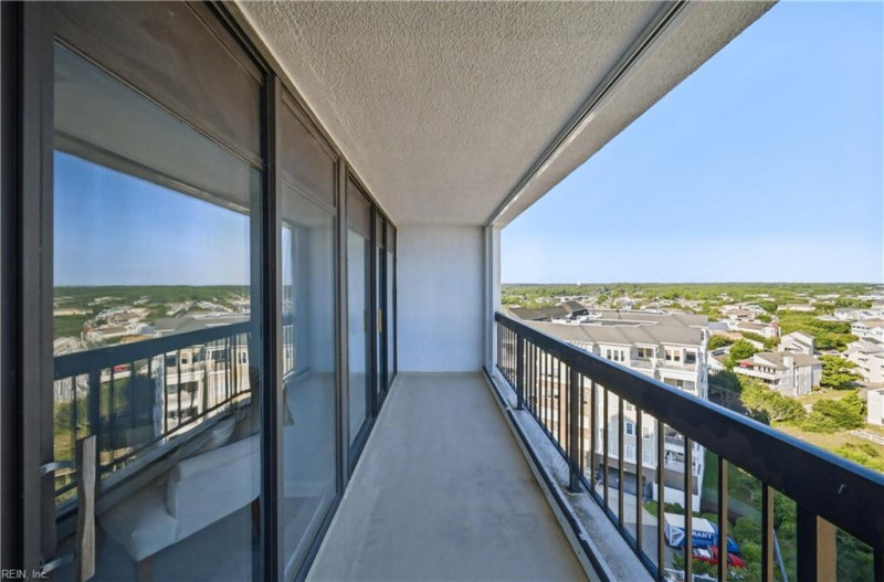 Photo 26 of 47 residential for sale in Virginia Beach virginia