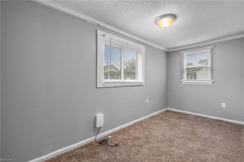 Photo 17 of 18 residential for sale in Norfolk virginia