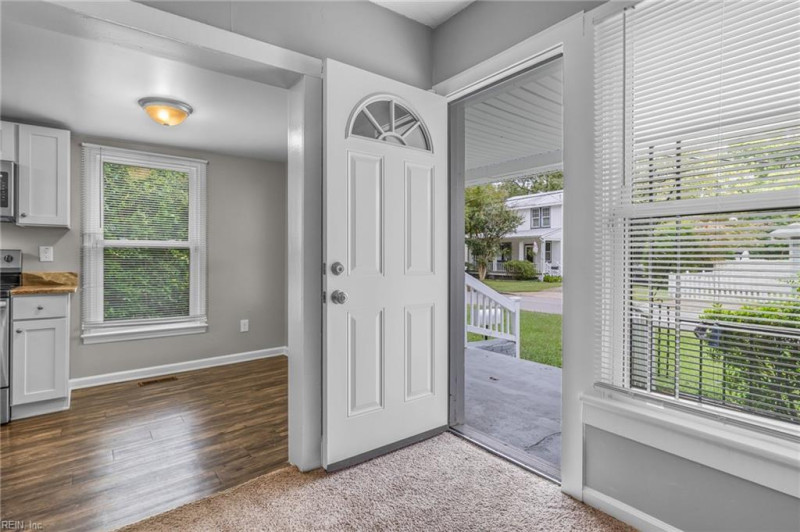 Photo 3 of 18 residential for sale in Norfolk virginia