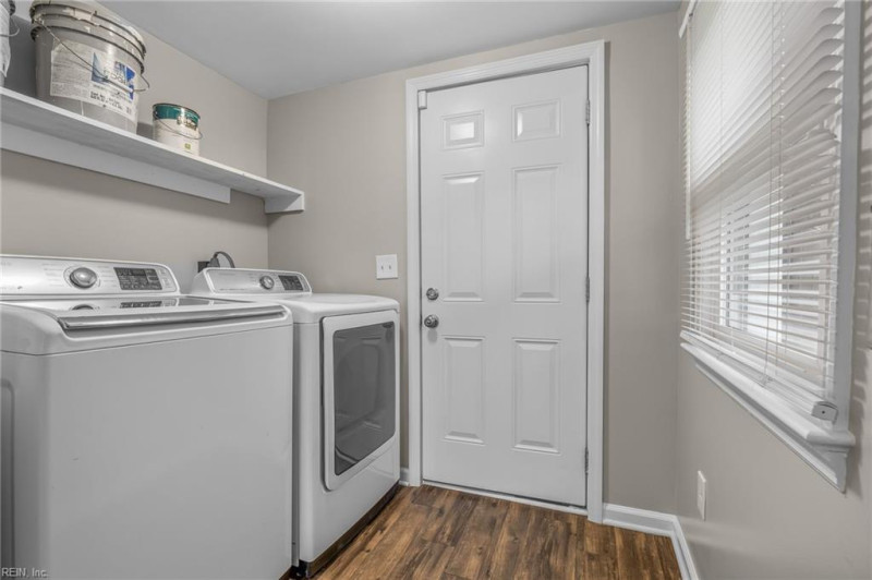 Photo 7 of 18 residential for sale in Norfolk virginia