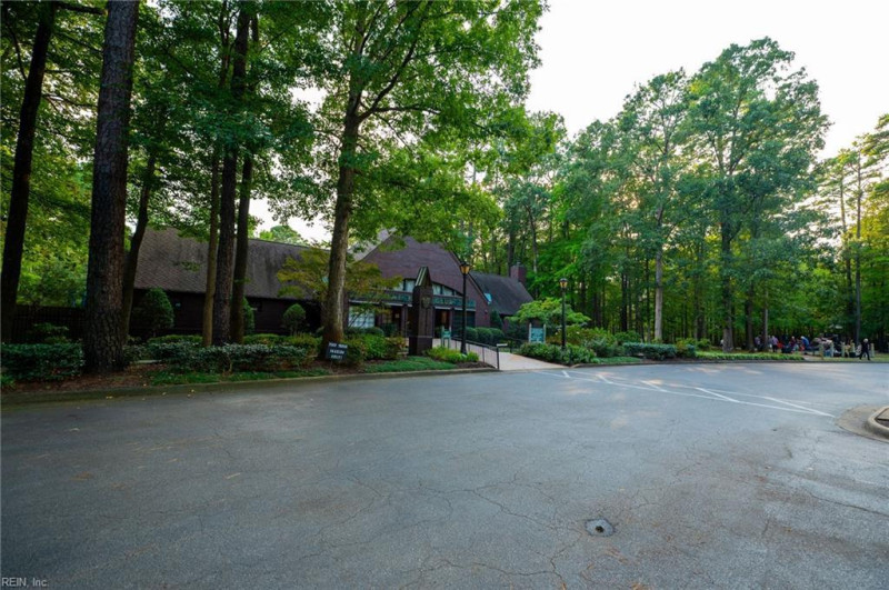 Photo 14 of 50 residential for sale in Chesapeake virginia Photo 14 of 50 residential for sale in Chesapeake virginia