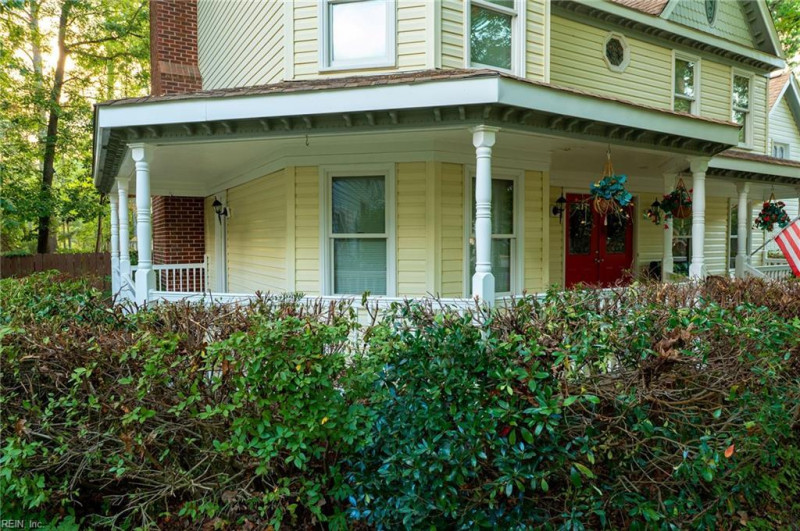 Photo 17 of 50 residential for sale in Chesapeake virginia Photo 17 of 50 residential for sale in Chesapeake virginia