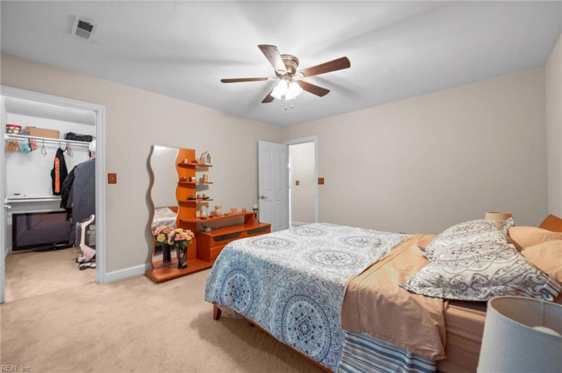 Photo 32 of 50 residential for sale in Chesapeake virginia Photo 32 of 50 residential for sale in Chesapeake virginia