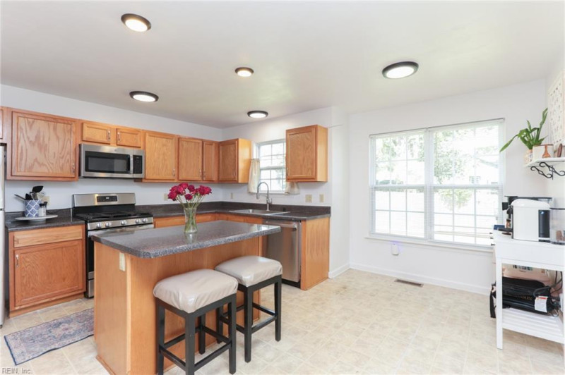 Photo 19 of 47 residential for sale in Norfolk virginia Photo 19 of 47 residential for sale in Norfolk virginia