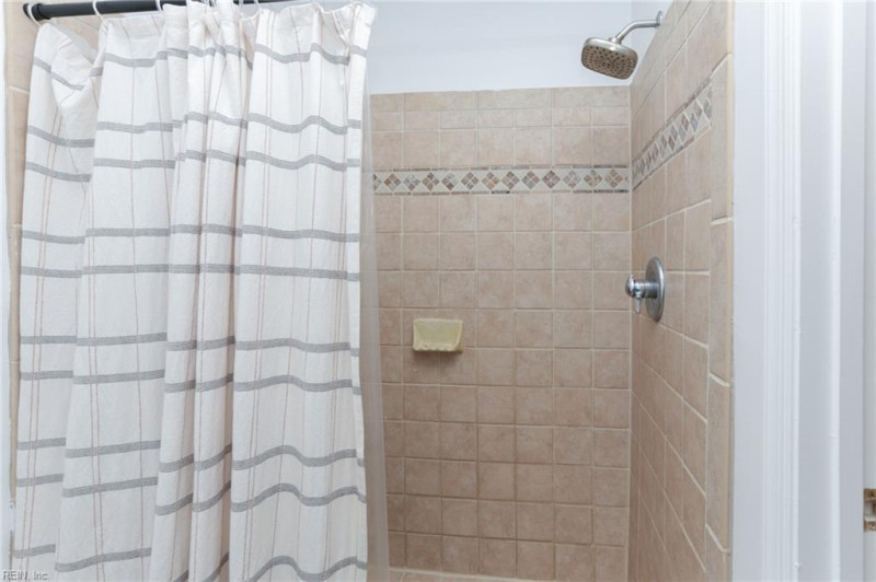 Photo 33 of 47 residential for sale in Norfolk virginia Photo 33 of 47 residential for sale in Norfolk virginia