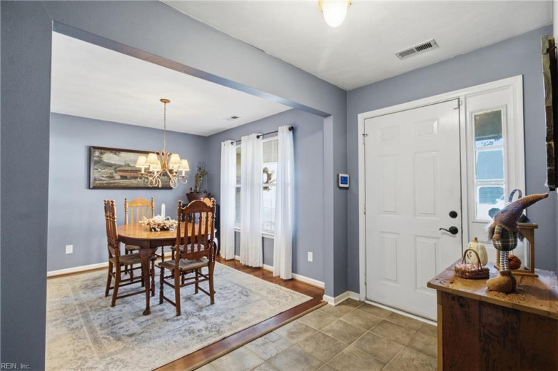 Photo 11 of 49 residential for sale in Suffolk virginia