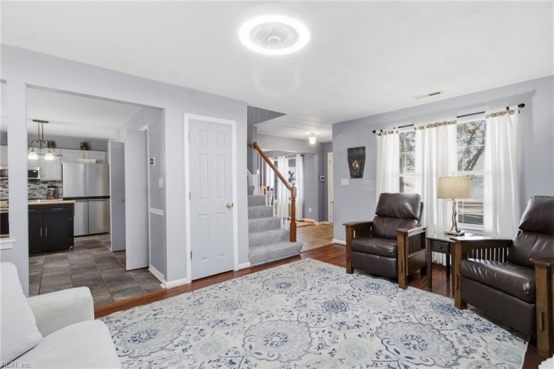 Photo 18 of 49 residential for sale in Suffolk virginia