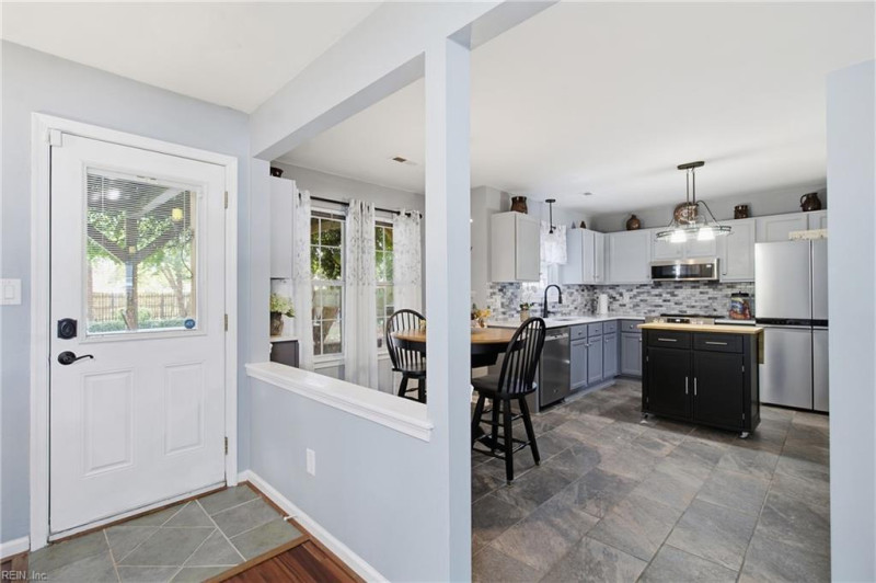 Photo 19 of 49 residential for sale in Suffolk virginia