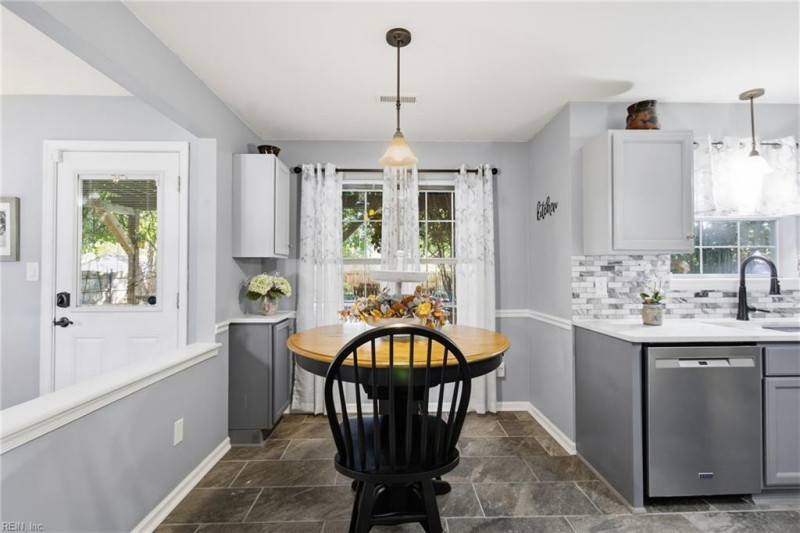 Photo 24 of 49 residential for sale in Suffolk virginia