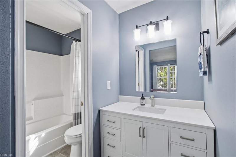 Photo 32 of 49 residential for sale in Suffolk virginia
