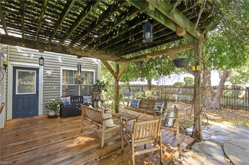 Photo 7 of 49 residential for sale in Suffolk virginia