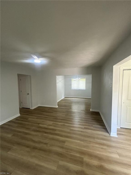 Photo 4 of 11 residential for sale in Chesapeake virginia Photo 4 of 11 residential for sale in Chesapeake virginia