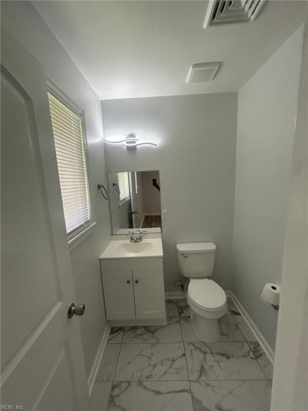Photo 9 of 11 residential for sale in Chesapeake virginia Photo 9 of 11 residential for sale in Chesapeake virginia