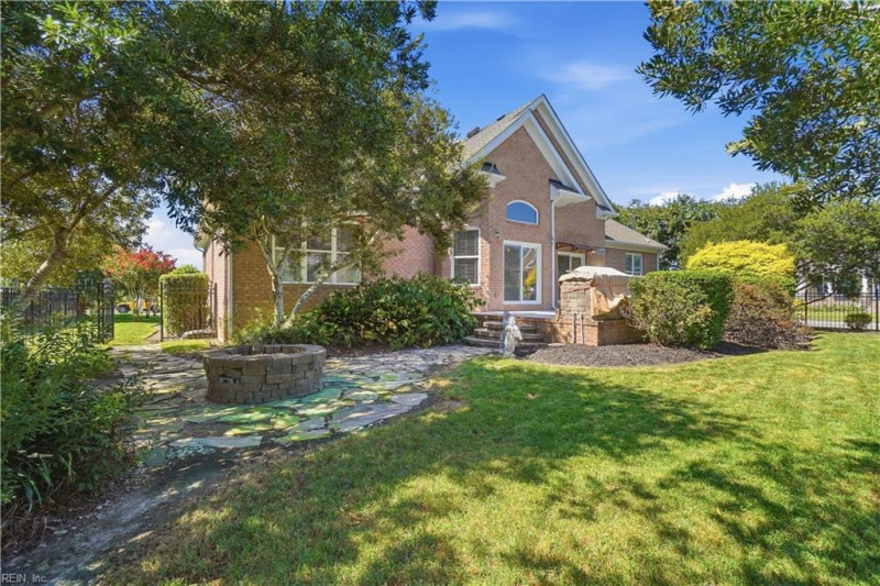 Photo 33 of 42 residential for sale in Chesapeake virginia Photo 33 of 42 residential for sale in Chesapeake virginia