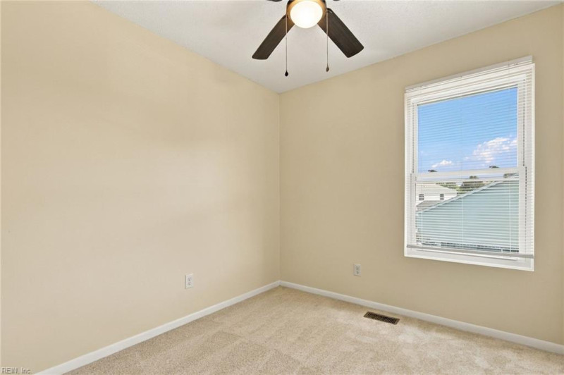 Photo 15 of 28 residential for sale in Virginia Beach virginia
