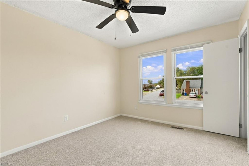 Photo 22 of 28 residential for sale in Virginia Beach virginia