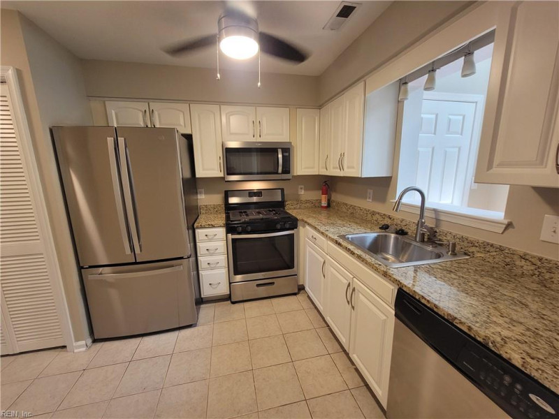 Photo 12 of 31 residential for sale in Hampton virginia Photo 12 of 31 residential for sale in Hampton virginia
