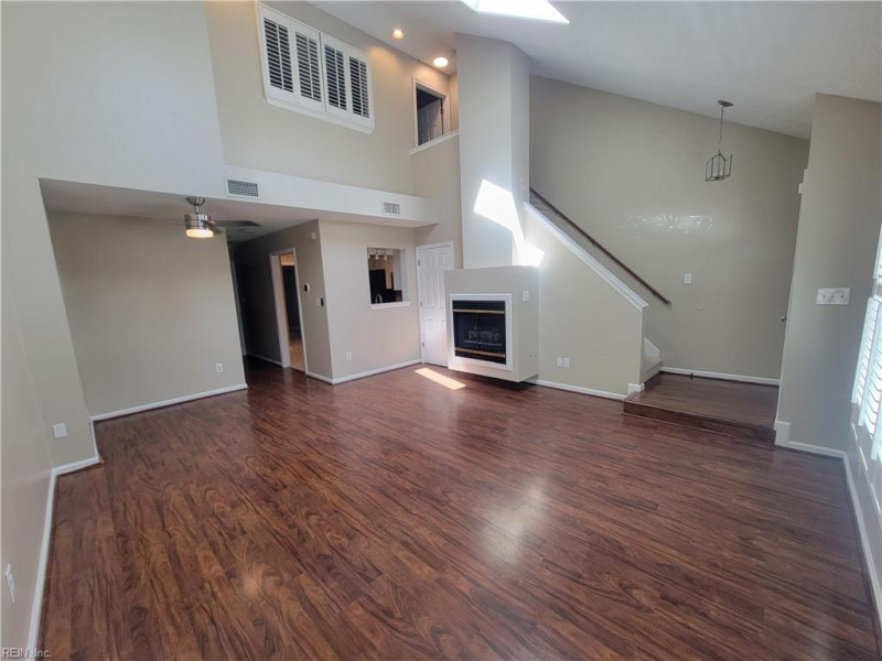 Photo 3 of 31 residential for sale in Hampton virginia Photo 3 of 31 residential for sale in Hampton virginia