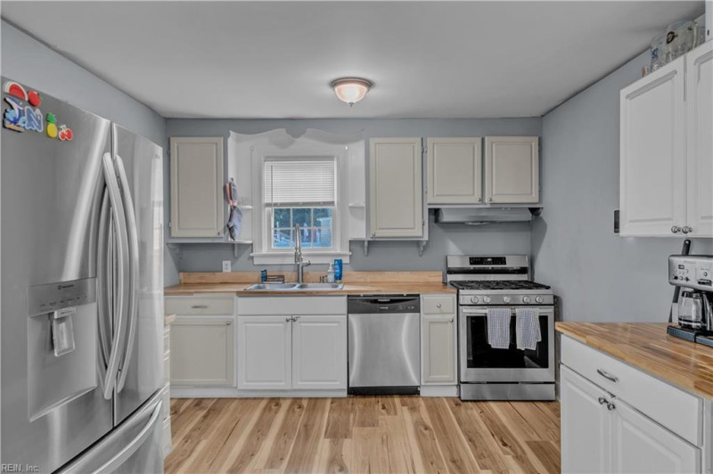 Photo 17 of 39 residential for sale in Norfolk virginia Photo 17 of 39 residential for sale in Norfolk virginia