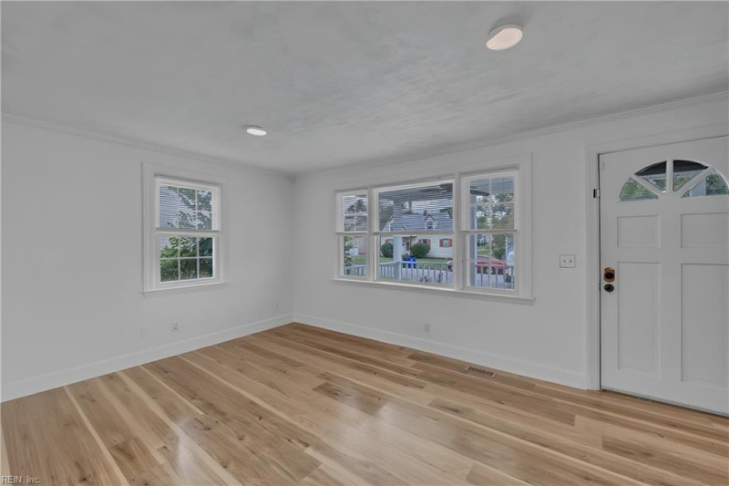 Photo 7 of 39 residential for sale in Norfolk virginia Photo 7 of 39 residential for sale in Norfolk virginia