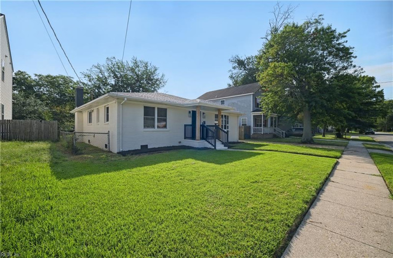 Photo 2 of 38 residential for sale in Portsmouth virginia Photo 2 of 38 residential for sale in Portsmouth virginia