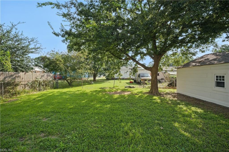 Photo 33 of 38 residential for sale in Portsmouth virginia Photo 33 of 38 residential for sale in Portsmouth virginia