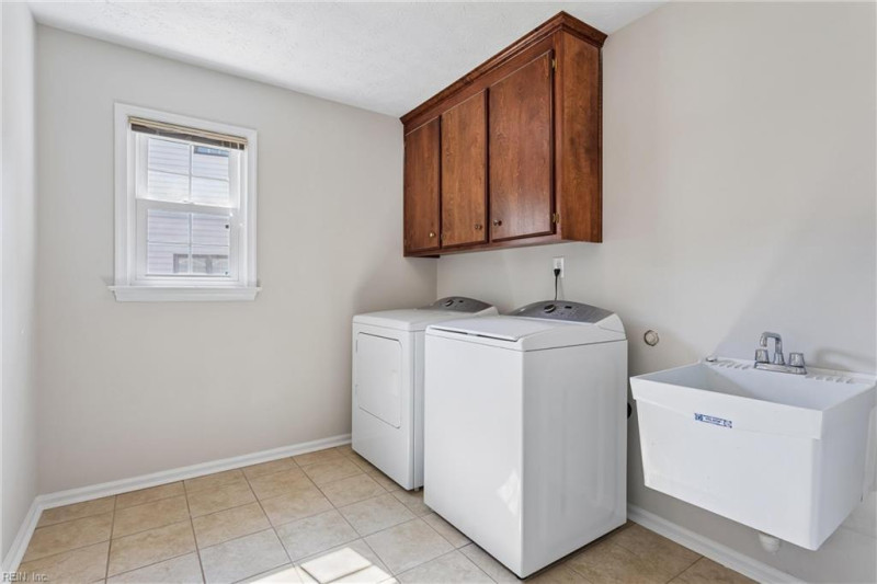 Photo 29 of 49 residential for sale in York County virginia Photo 29 of 49 residential for sale in York County virginia