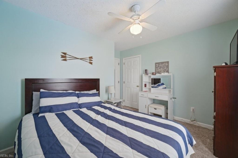 Photo 26 of 39 residential for sale in Hampton virginia