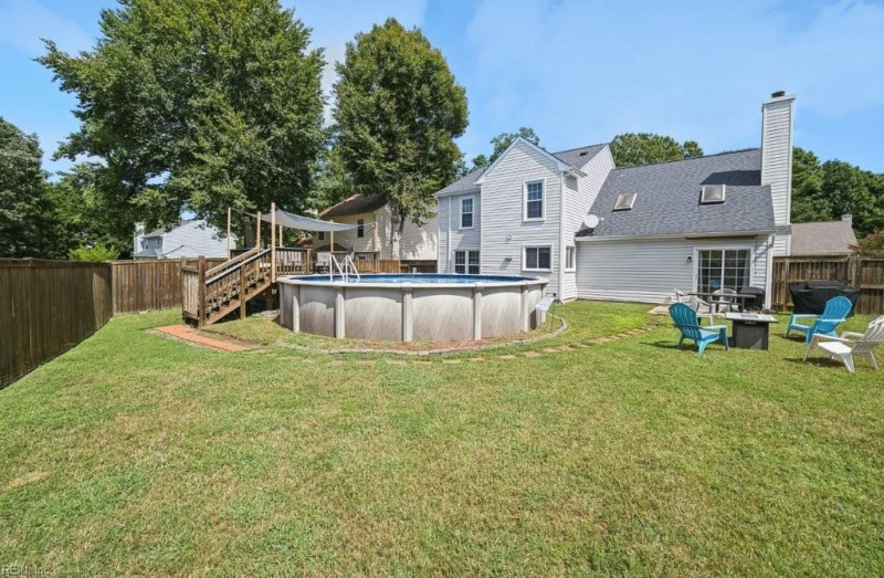Photo 34 of 39 residential for sale in Hampton virginia