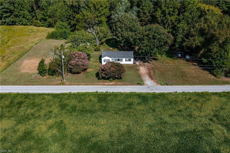 Photo 27 of 50 residential for sale in Lancaster County virginia