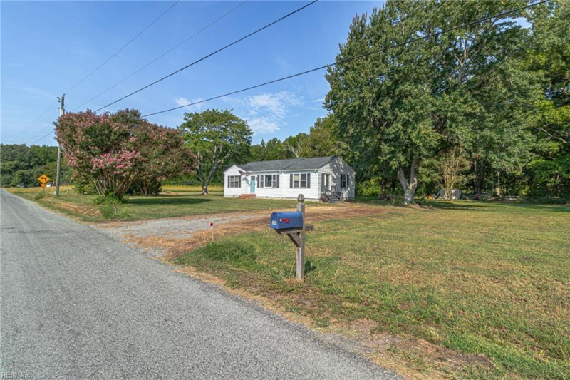 Photo 41 of 50 residential for sale in Lancaster County virginia